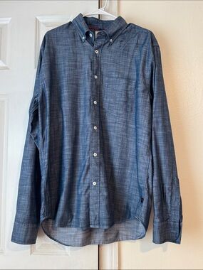 Relwen Blue Chambray Button Down Shirt Men’s Large 100% Cotton